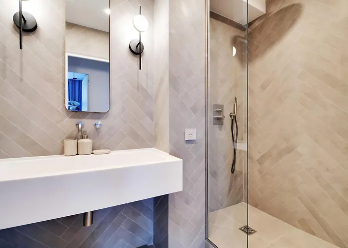 Appartamento Elegant - 3br 8p - Arc De Triomphe *