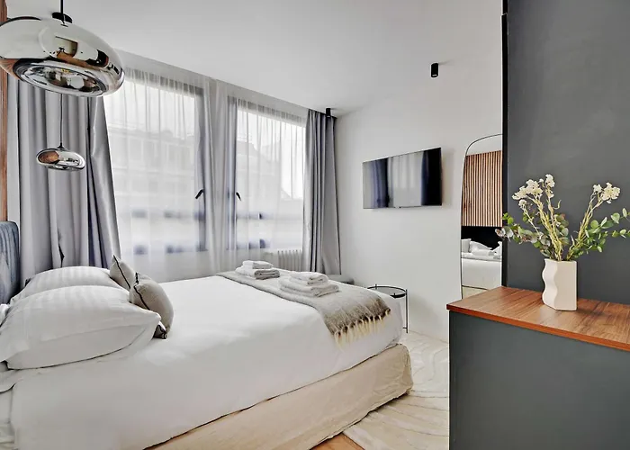 Elegant - 3br 8p - Arc De Triomphe * Parigi